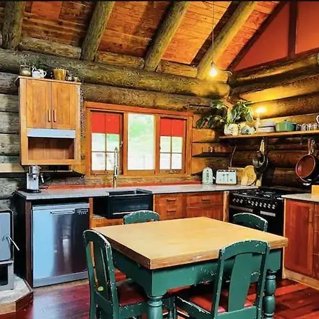 Coromandel Secluded Log Cabin Retreat Hikuai Exterior photo