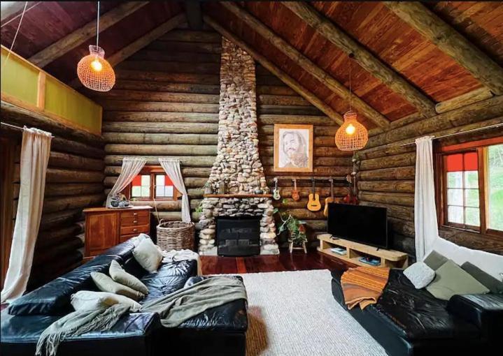 Coromandel Secluded Log Retreat